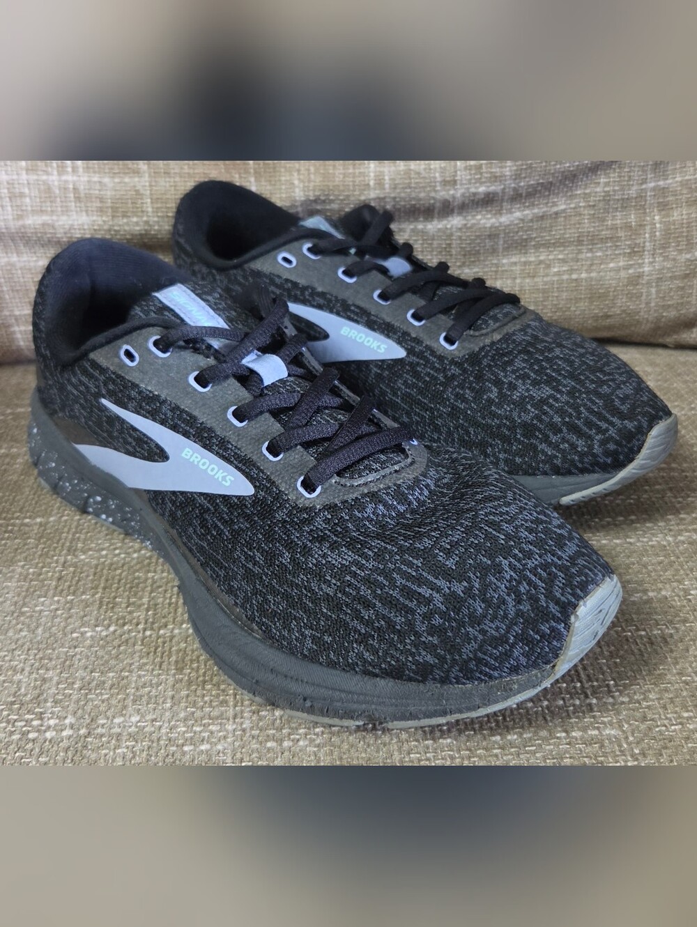 Brooks Signal 3 Women's Running Shoes Black Gray 1203491B094 Size 8.5 Medium B